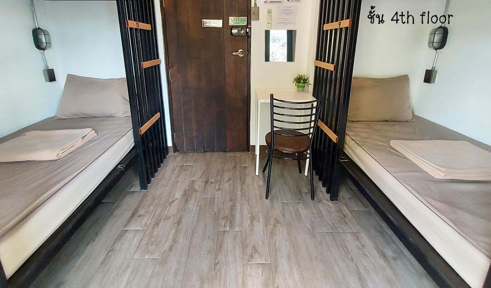 Feel Good Bangkok Hostel Exterior foto